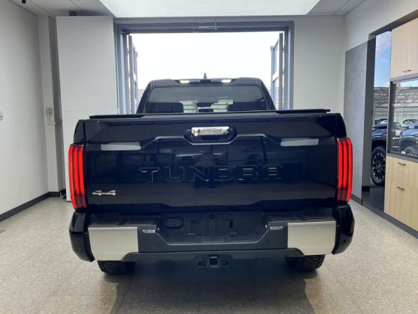 Toyota Tundra III с пробегом 2021 года, цена 8 000 000 рублей, 41141 км, offers.body_type.unknown, Автокод Объявления