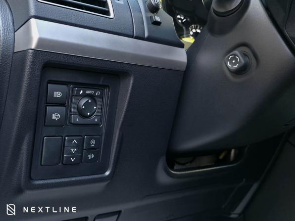 Toyota Land Cruiser Prado 150 Series Рестайлинг 3 с пробегом 2022 года, цена 7 990 000 рублей, 31690 км, внедорожник, Автокод Объявления