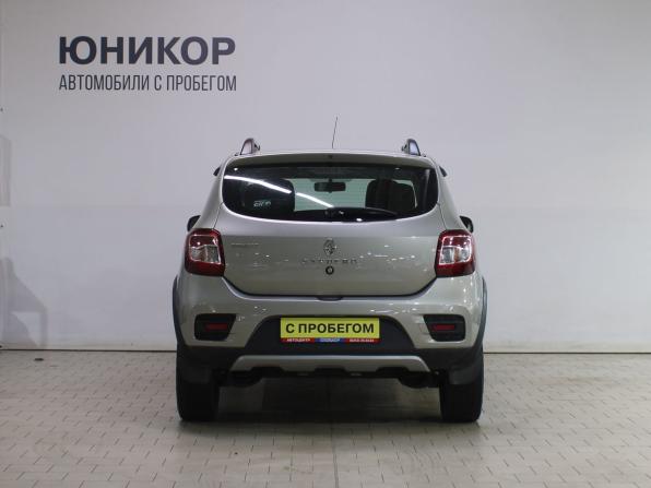 Renault Sandero II с пробегом 2017 года, цена 1 019 000 рублей, 122704 км, хэтчбек, Автокод Объявления