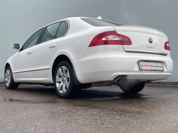 Skoda Superb II с пробегом 2012 года, цена 1 030 000 рублей, 280832 км, лифтбек, Автокод Объявления