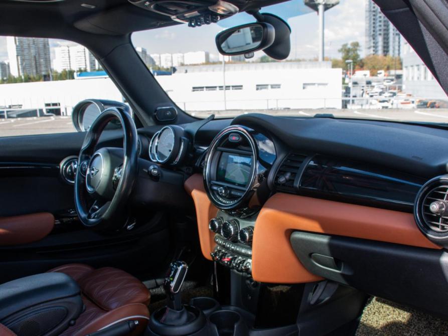 Mini Hatch III (F55/F56) Рестайлинг Москва  - изображение 11