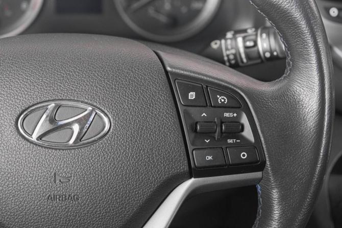 Hyundai Tucson III с пробегом 2016 года, цена 2 399 000 рублей, 70000 км, внедорожник, Автокод Объявления