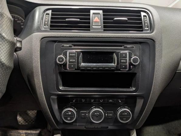 Volkswagen Jetta VI с пробегом 2012 года, цена 890 000 рублей, 219000 км, седан, Автокод Объявления