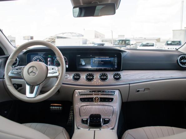Mercedes-Benz CLS III (C257) с пробегом 2018 года, цена 4 949 000 рублей, 84773 км, седан, Автокод Объявления