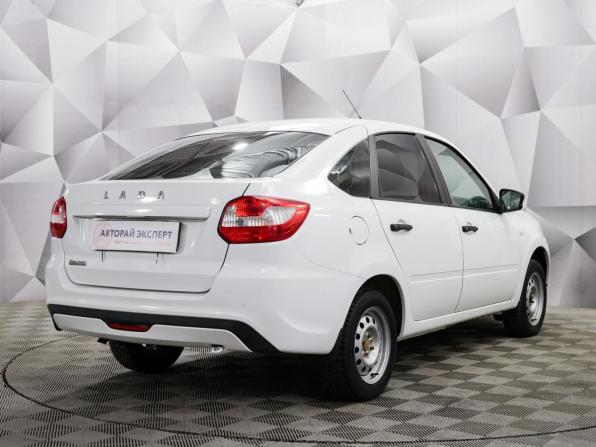 Lada (ВАЗ) Granta I Рестайлинг с пробегом 2021 года, цена 566 000 рублей, 112230 км, хэтчбек, Автокод Объявления