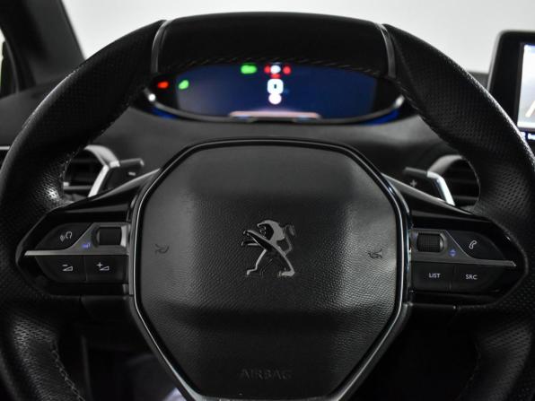 Peugeot 5008 II с пробегом 2019 года, цена 2 204 433 рубля, 77034 км, внедорожник, Автокод Объявления