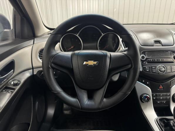 Chevrolet Cruze I Рестайлинг с пробегом 2014 года, цена 870 000 рублей, 150341 км, седан, Автокод Объявления