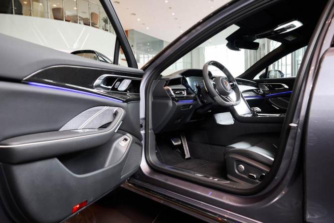 Новый Hongqi H6 2025 года, цена 4 560 000 рублей, лифтбек, Автокод Объявления