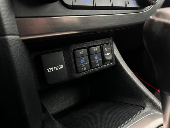 Toyota Auris II с пробегом 2013 года, цена 1 190 000 рублей, 188618 км, хэтчбек, Автокод Объявления