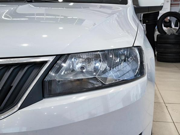 Skoda Rapid I Рестайлинг с пробегом 2018 года, цена 1 099 000 рублей, 140385 км, лифтбек, Автокод Объявления