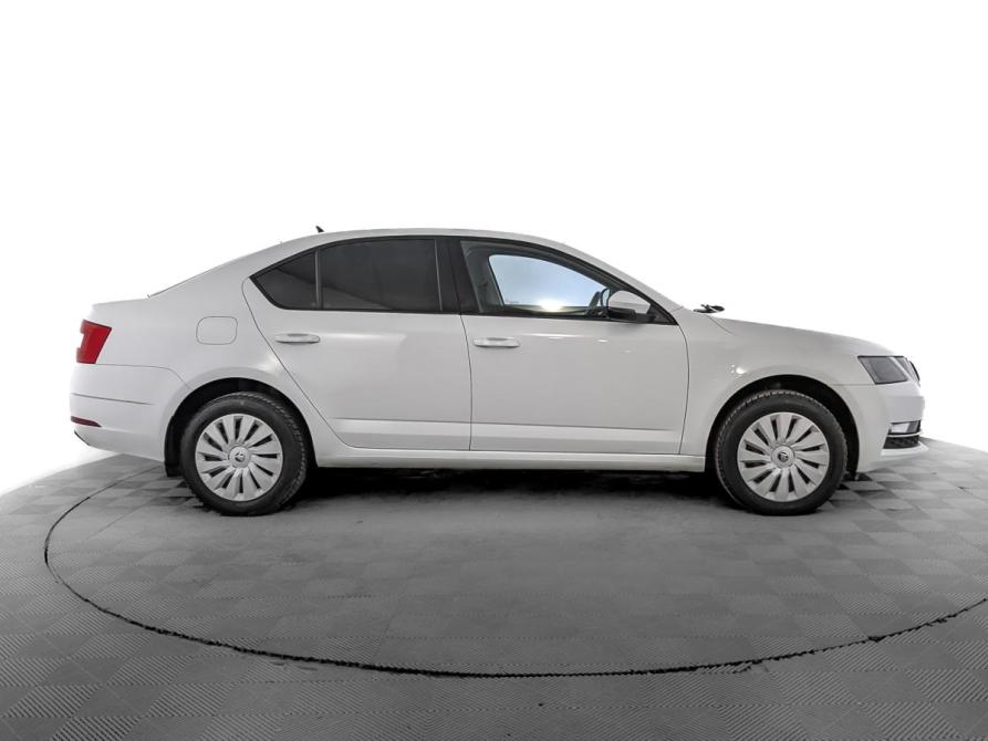 Skoda Octavia III (A7) Рестайлинг Москва  - изображение 4