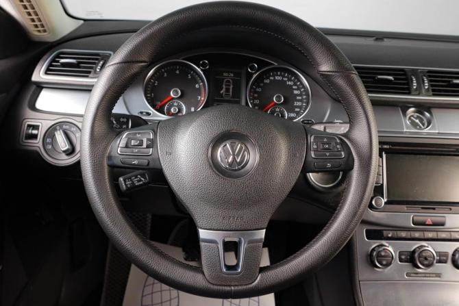 Volkswagen Passat CC I с пробегом 2012 года, цена 1 229 000 рублей, 235000 км, седан, Автокод Объявления