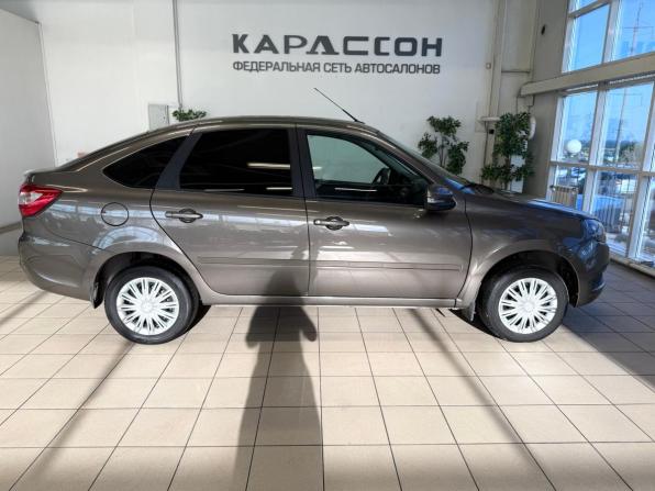 Lada (ВАЗ) Granta I Рестайлинг с пробегом 2025 года, цена 960 000 рублей, 30000 км, лифтбек, Автокод Объявления