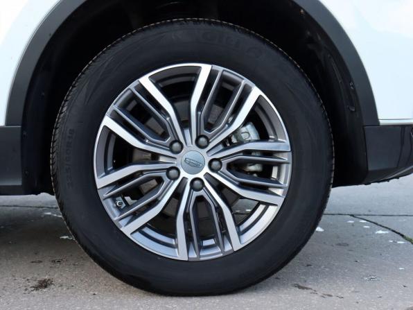 Geely Atlas Pro с пробегом 2023 года, цена 1 950 000 рублей, 68466 км, внедорожник, Автокод Объявления