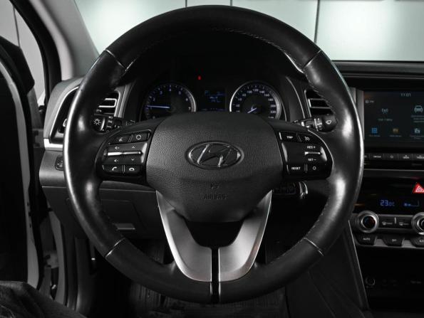 Hyundai Elantra VII (CN7) с пробегом 2020 года, цена 1 815 000 рублей, 86464 км, седан, Автокод Объявления