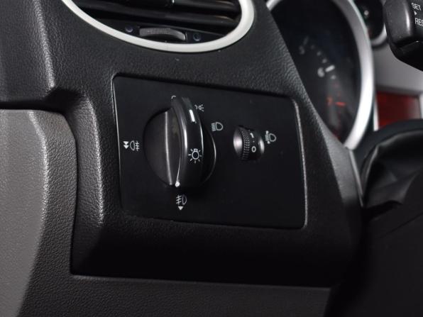 Ford Focus II Рестайлинг с пробегом 2010 года, цена 449 995 рублей, 339309 км, седан, Автокод Объявления