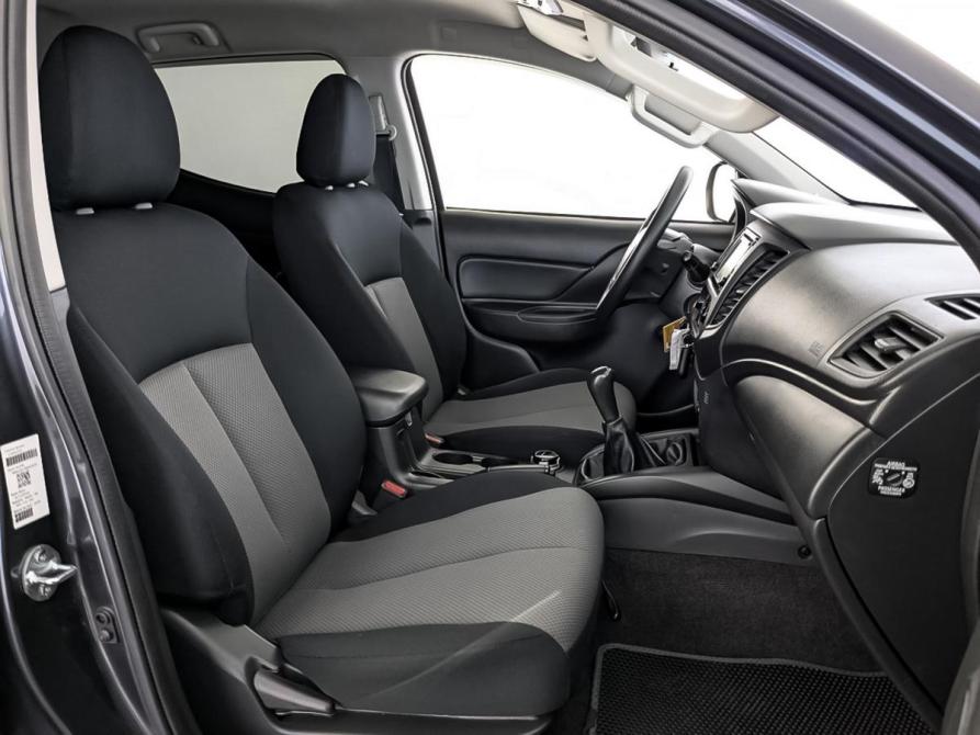 Mitsubishi L200 V Москва  - изображение 24