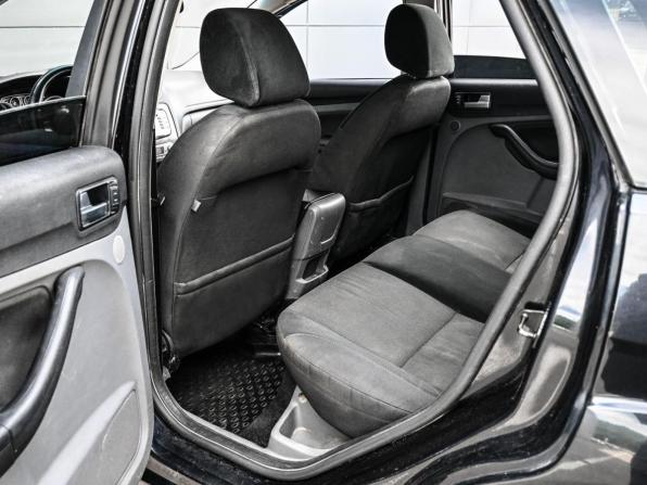 Ford Focus II с пробегом 2008 года, цена 599 000 рублей, 268469 км, седан, Автокод Объявления