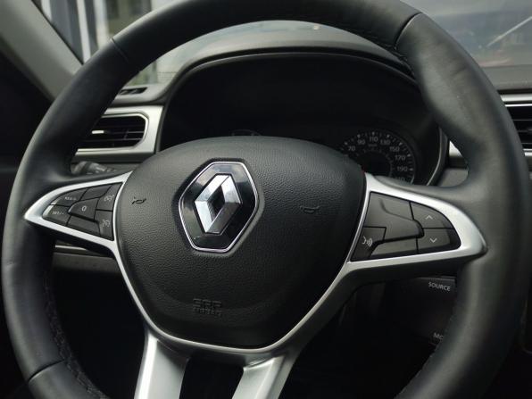 Renault Arkana I с пробегом 2021 года, цена 1 730 000 рублей, 34600 км, внедорожник, Автокод Объявления
