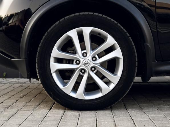 Nissan Juke I с пробегом 2011 года, цена 1 120 000 рублей, 89378 км, внедорожник, Автокод Объявления