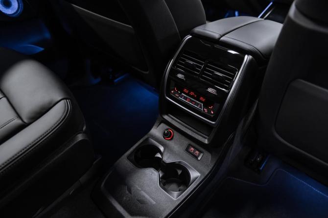 Новый BMW X7 I (G07) Рестайлинг 2025 года, цена 16 450 000 рублей, внедорожник, Автокод Объявления