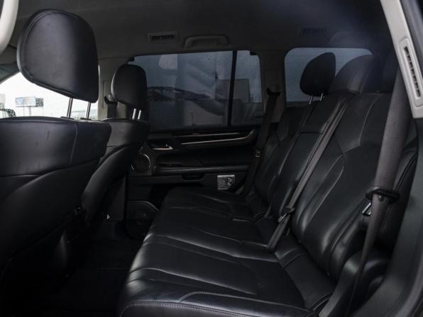 Lexus LX III Рестайлинг 2 с пробегом 2016 года, цена 5 798 000 рублей, 230734 км, внедорожник, Автокод Объявления