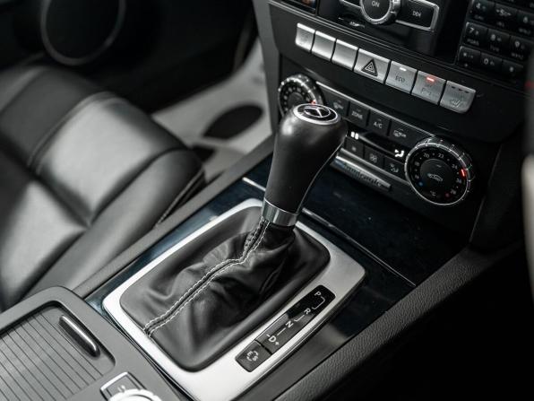 Mercedes-Benz C-Класс III (W204) Рестайлинг с пробегом 2012 года, цена 1 385 000 рублей, 70100 км, седан, Автокод Объявления