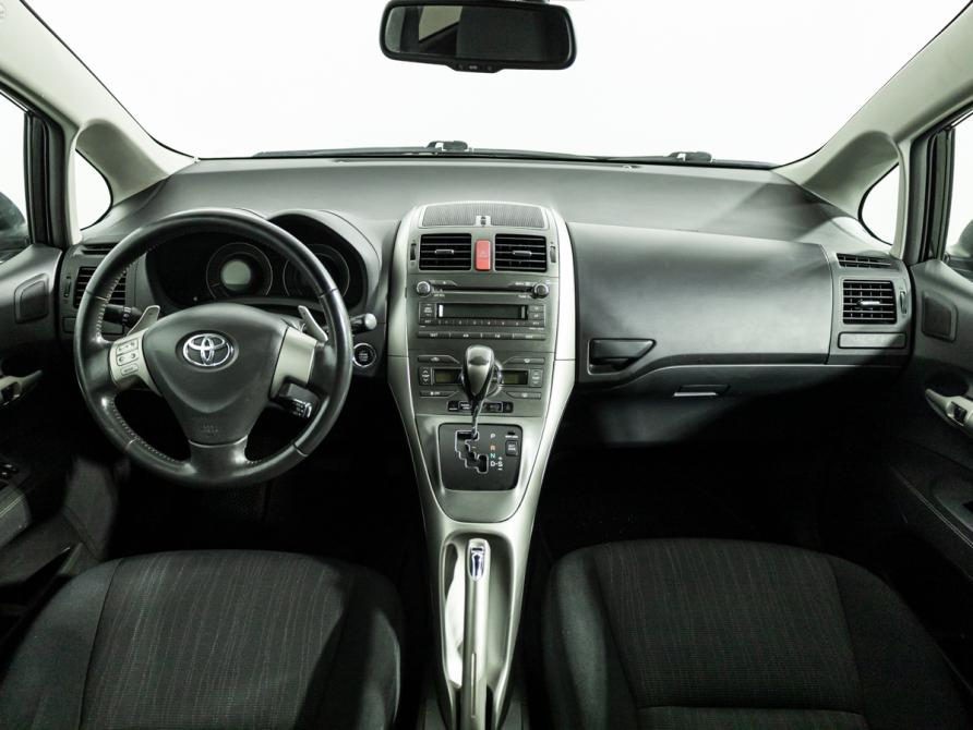 Toyota Auris I Санкт-Петербург  - изображение 13