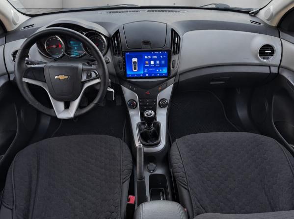 Chevrolet Cruze I Рестайлинг с пробегом 2013 года, цена 799 000 рублей, 178183 км, хэтчбек, Автокод Объявления