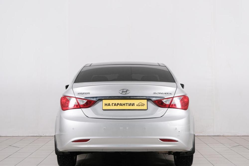 Hyundai Sonata VI (YF) Красноярск  - изображение 6