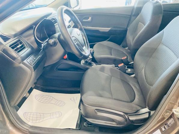 Kia Rio III Рестайлинг с пробегом 2016 года, цена 1 150 000 рублей, 77099 км, седан, Автокод Объявления