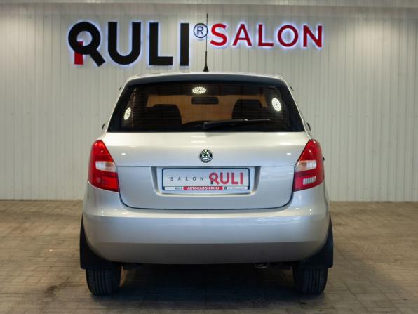 Skoda Fabia II с пробегом 2009 года, цена 535 000 рублей, 191090 км, хэтчбек, Автокод Объявления