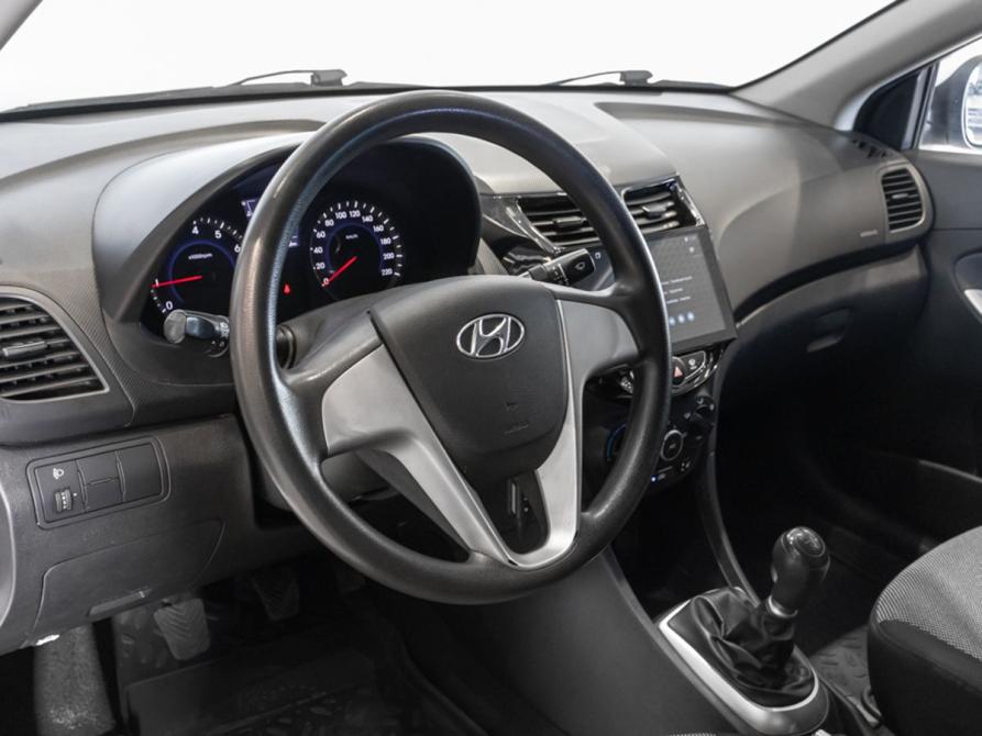 Hyundai Solaris I Казань  - изображение 5