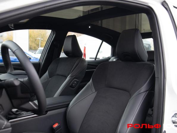 Toyota Camry IX (XV80) China Market с пробегом 2026 года, цена 4 398 000 рублей, 1005 км, седан, Автокод Объявления
