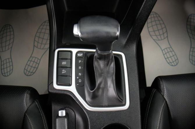 Kia Sportage IV Рестайлинг с пробегом 2018 года, цена 2 299 000 рублей, 114700 км, внедорожник, Автокод Объявления