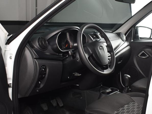 Lada (ВАЗ) Granta I Рестайлинг с пробегом 2023 года, цена 895 995 рублей, 39653 км, универсал, Автокод Объявления