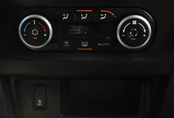 Lada (ВАЗ) XRAY I с пробегом 2017 года, цена 765 000 рублей, 129130 км, хэтчбек, Автокод Объявления