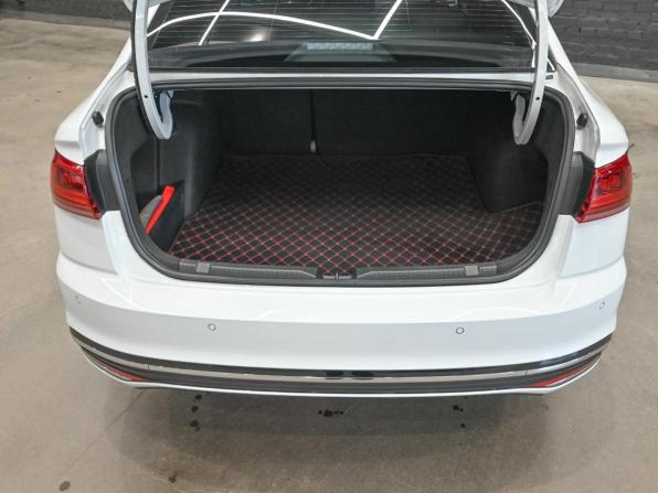 Volkswagen Bora IV (China Market) Рестайлинг с пробегом 2023 года, цена 2 090 000 рублей, 14123 км, седан, Автокод Объявления