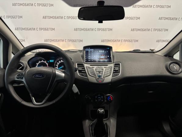 Ford Fiesta Mk6 Рестайлинг с пробегом 2016 года, цена 599 000 рублей, 92282 км, седан, Автокод Объявления