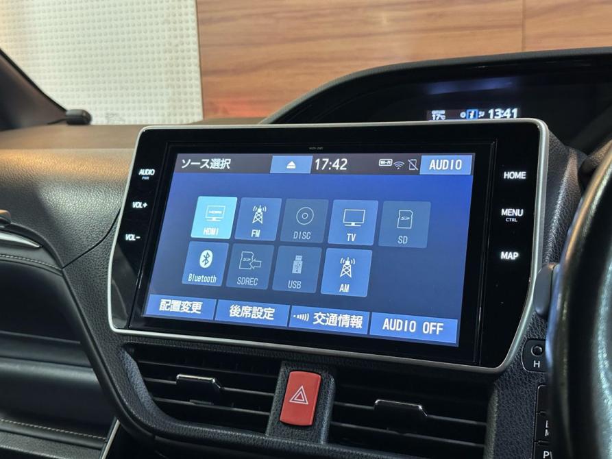 Toyota Esquire I Рестайлинг Челябинск  - изображение 12