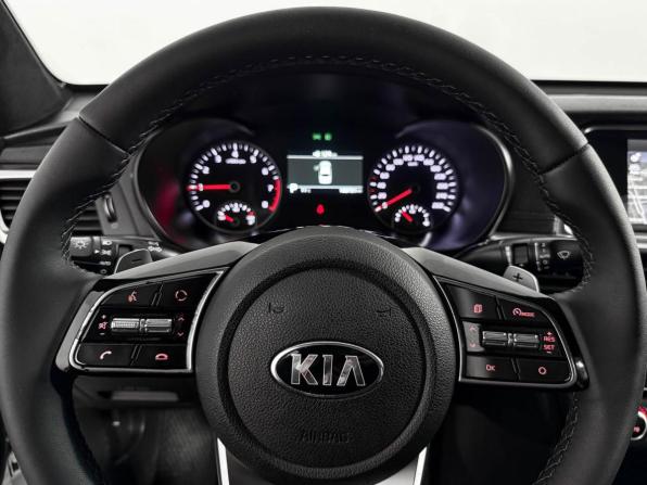 Kia Optima IV Рестайлинг с пробегом 2018 года, цена 1 440 000 рублей, 180654 км, седан, Автокод Объявления
