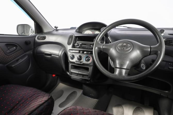 Toyota FunCargo с пробегом 2003 года, цена 499 000 рублей, 273000 км, компактвэн, Автокод Объявления