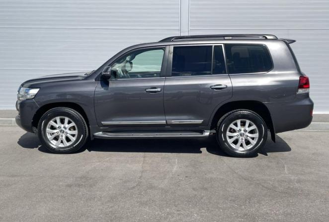 Toyota Land Cruiser 200 Series Рестайлинг 2 с пробегом 2016 года, цена 5 250 000 рублей, 210792 км, внедорожник, Автокод Объявления