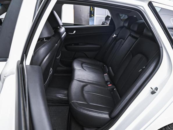 Kia Optima IV Рестайлинг с пробегом 2019 года, цена 2 270 000 рублей, 131053 км, седан, Автокод Объявления