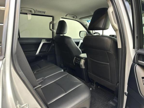 Toyota Land Cruiser Prado 150 Series Рестайлинг 3 с пробегом 2021 года, цена 7 550 000 рублей, 56900 км, внедорожник, Автокод Объявления