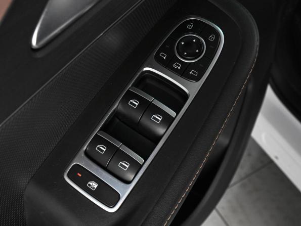 Omoda C5 I с пробегом 2023 года, цена 1 794 000 рублей, 50341 км, внедорожник, Автокод Объявления