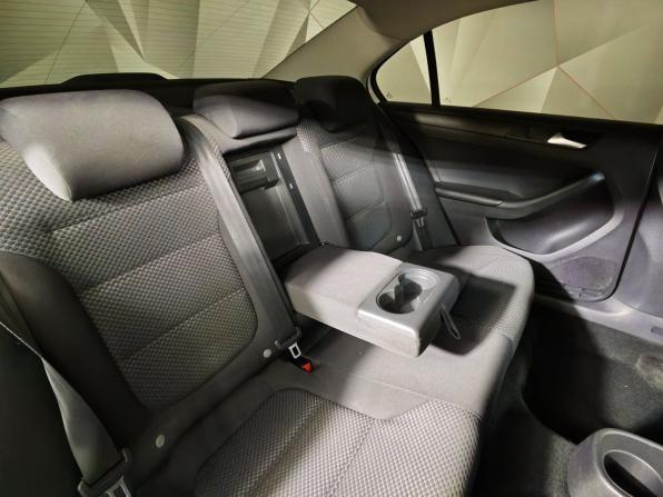 Volkswagen Jetta VI с пробегом 2014 года, цена 1 098 000 рублей, 121063 км, седан, Автокод Объявления