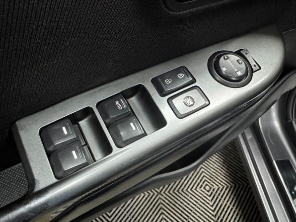 Kia Rio III Рестайлинг с пробегом 2015 года, цена 888 000 рублей, 194916 км, седан, Автокод Объявления