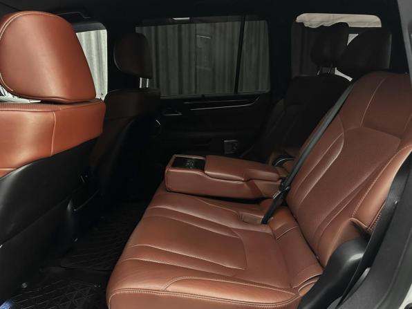 Lexus LX III Рестайлинг 2 с пробегом 2020 года, цена 8 749 000 рублей, 166000 км, внедорожник, Автокод Объявления