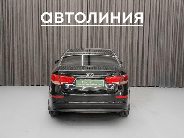 Kia Rio III Рестайлинг с пробегом 2016 года, цена 880 000 рублей, 153000 км, седан, Автокод Объявления